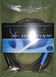 Asterope black gold A-S jacks, 15' ― Guitar-Supply.ru